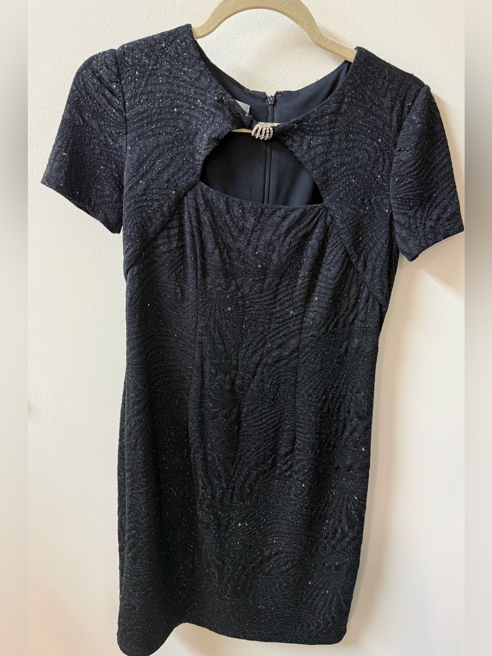 Elegant London Times Black Short-Sleeve Sparkle Dress Keyhole Neckline Sz 10
